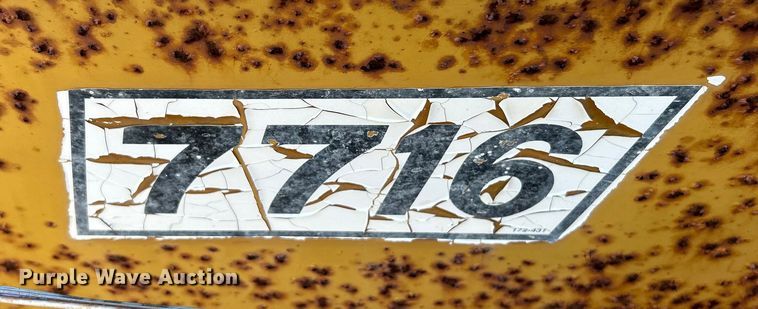 image for item ET3141 Knight Slinger 7716 manure spreader