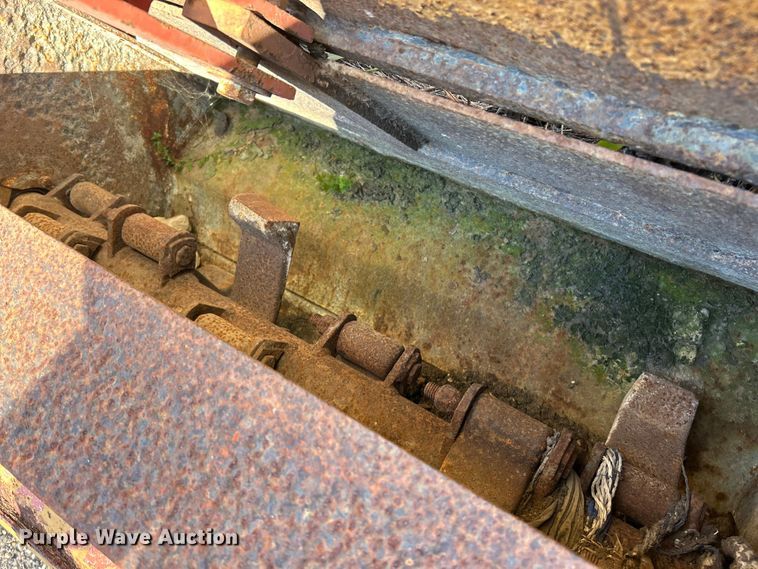 image for item ET3141 Knight Slinger 7716 manure spreader