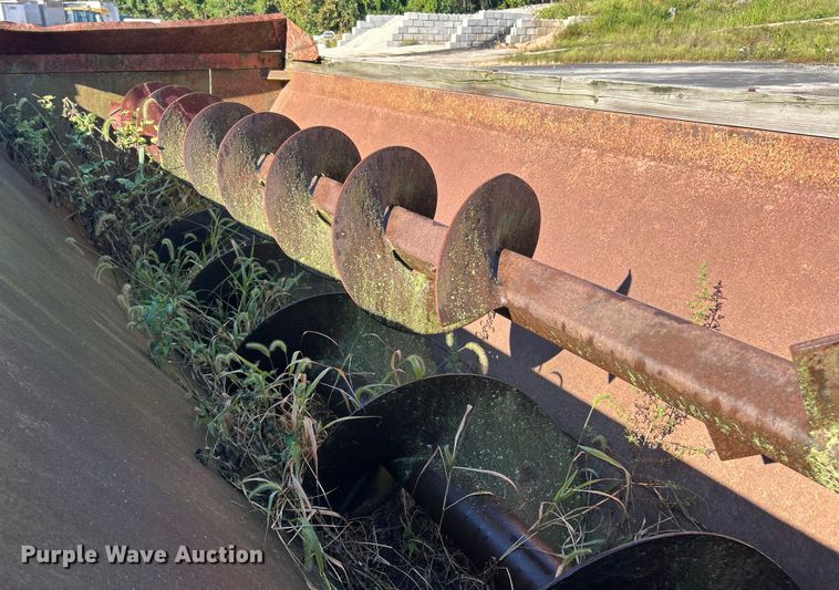 image for item ET3141 Knight Slinger 7716 manure spreader