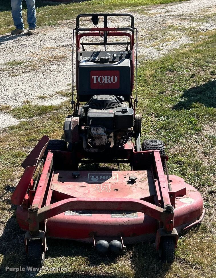 image for item ET3142 Toro Proline lawn mower