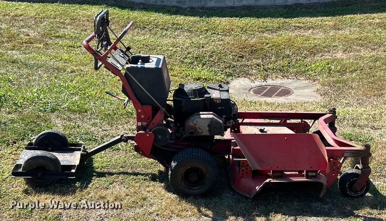 image for item ET3142 Toro Proline lawn mower