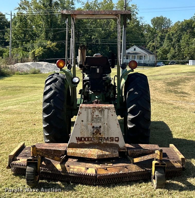 image for item ET3143 1959 John Deere 830 tractor