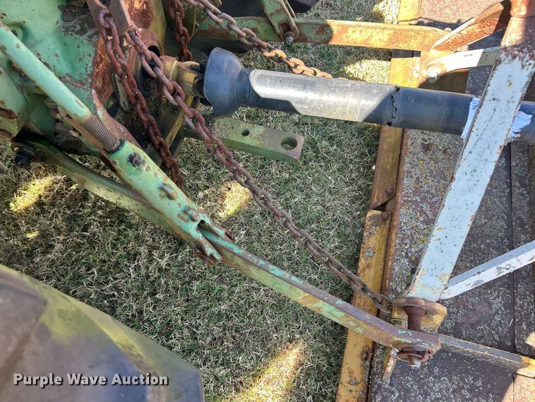 image for item ET3143 1959 John Deere 830 tractor