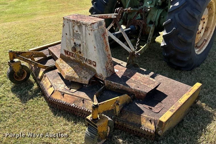 image for item ET3143 1959 John Deere 830 tractor