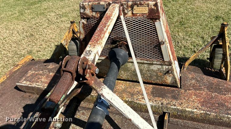 image for item ET3143 1959 John Deere 830 tractor