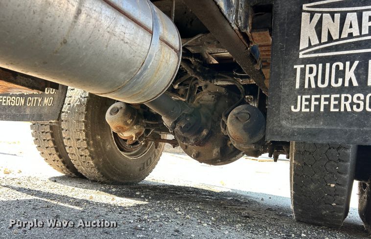 image for item ET3145 1993 Chevrolet Kodiak C6500 dump truck