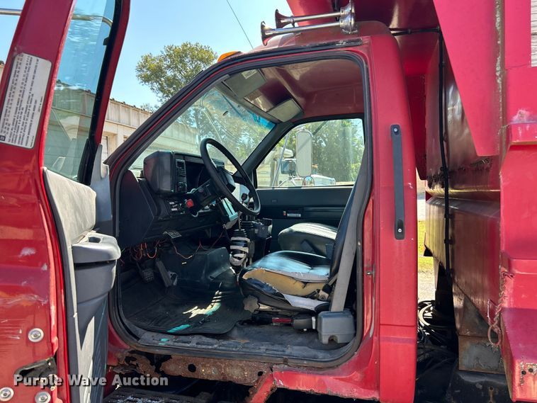 image for item ET3145 1993 Chevrolet Kodiak C6500 dump truck
