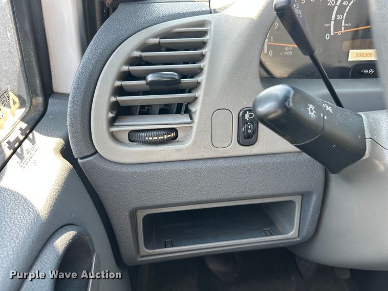 image for item ET3173 2004 Dodge Sprinter inmate transport van