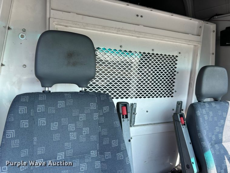 image for item ET3173 2004 Dodge Sprinter inmate transport van