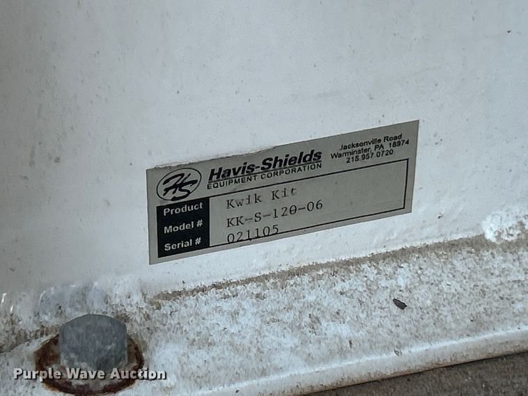 image for item ET3173 2004 Dodge Sprinter inmate transport van