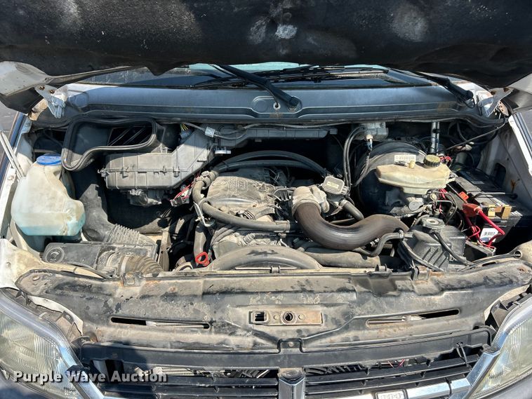 image for item ET3173 2004 Dodge Sprinter inmate transport van