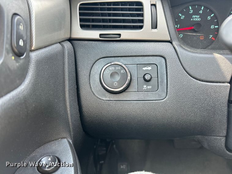 image for item ET3174 2012 Chevrolet Impala Police Cruiser 