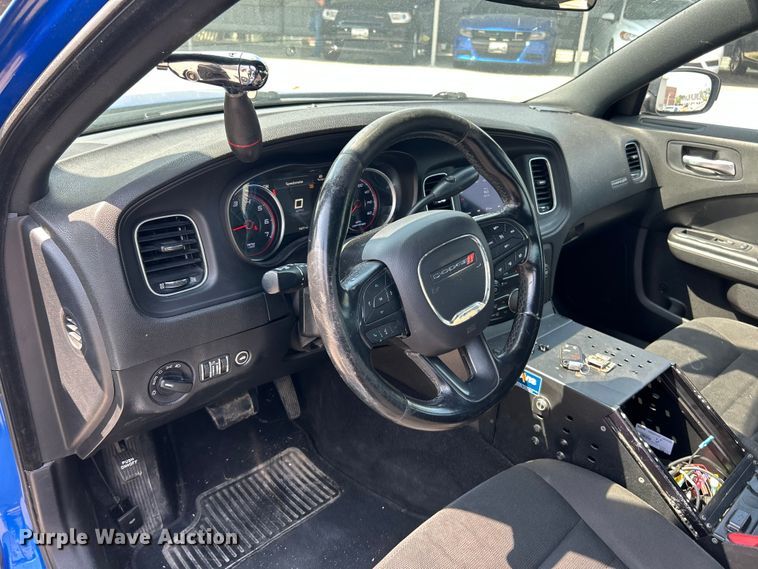 image for item ET3175 2019 Dodge Charger Police 