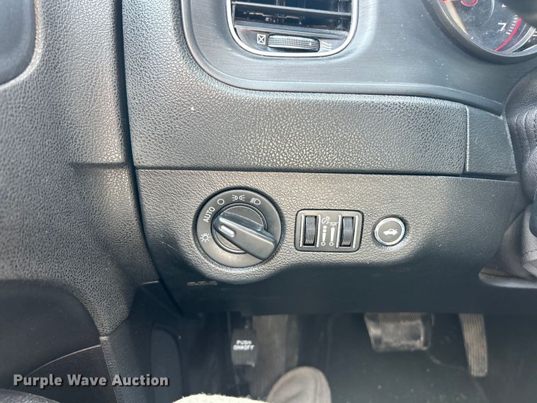 image for item ET3175 2019 Dodge Charger Police 