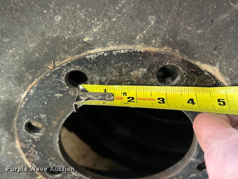 image for item ET3458 (4) 31x10x20 tires