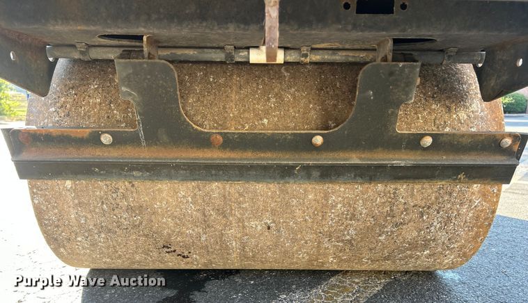 image for item ET3459 2000 Wacker RD11A double drum vibratory roller