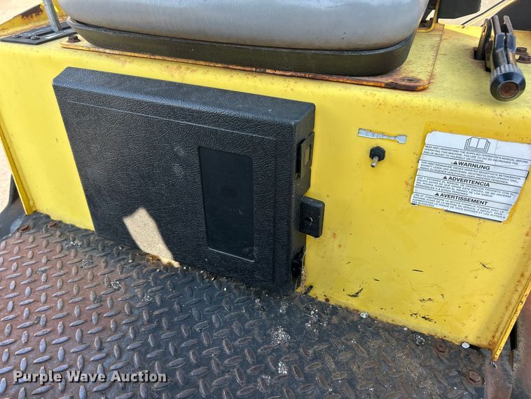 image for item ET3459 2000 Wacker RD11A double drum vibratory roller