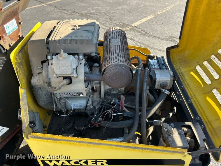 image for item ET3459 2000 Wacker RD11A double drum vibratory roller