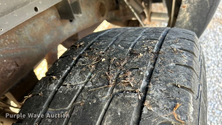 image for item ET3484 2004 Dodge Ram 1500 Quad Cab pickup truck