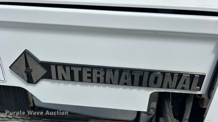 image for item ET3487 1997 International 4700 forestry bucket truck