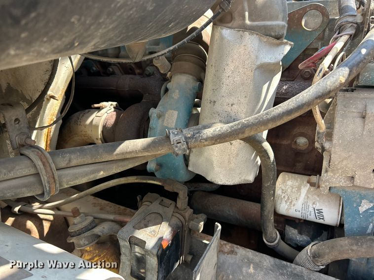 image for item ET3487 1997 International 4700 forestry bucket truck