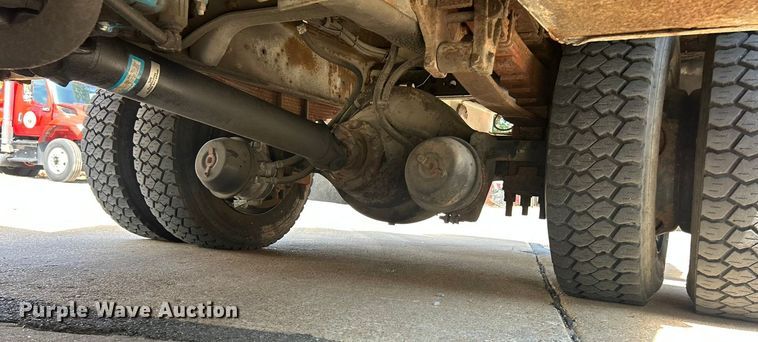 image for item ET3487 1997 International 4700 forestry bucket truck