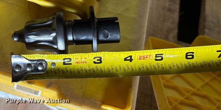 image for item ET4544 (12) Caterpillar 533-5760 reclaimer bits