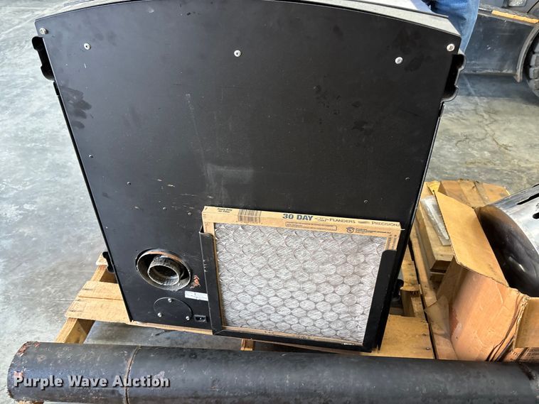 image for item ET4572 (2) heaters