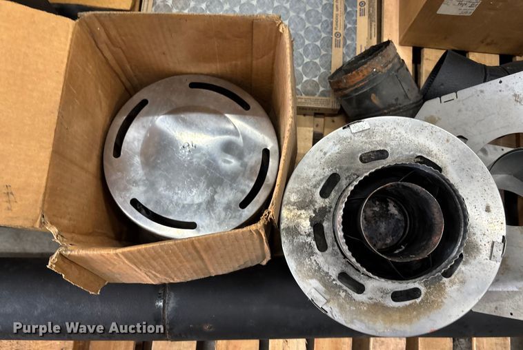 image for item ET4572 (2) heaters