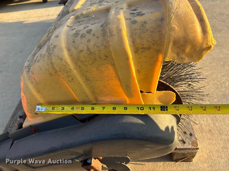 image for item ET4573 Sweepster broom 