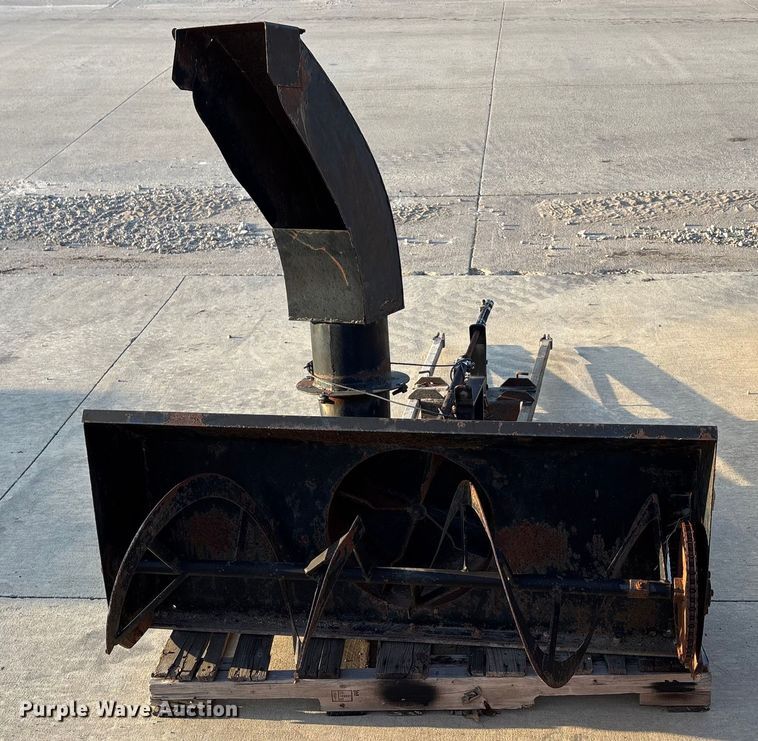 image for item ET4574 Snow blower