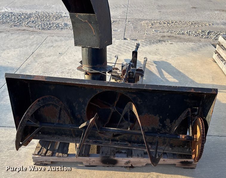 image for item ET4574 Snow blower