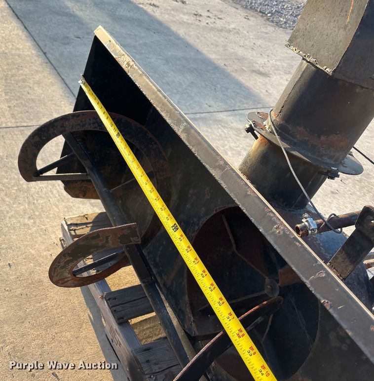 image for item ET4574 Snow blower