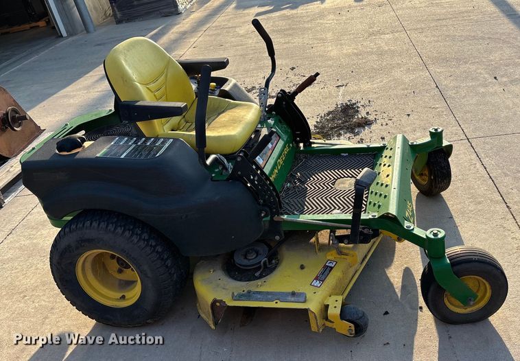 image for item ET4575 2010 John Deere Z445 ZTR lawn mower