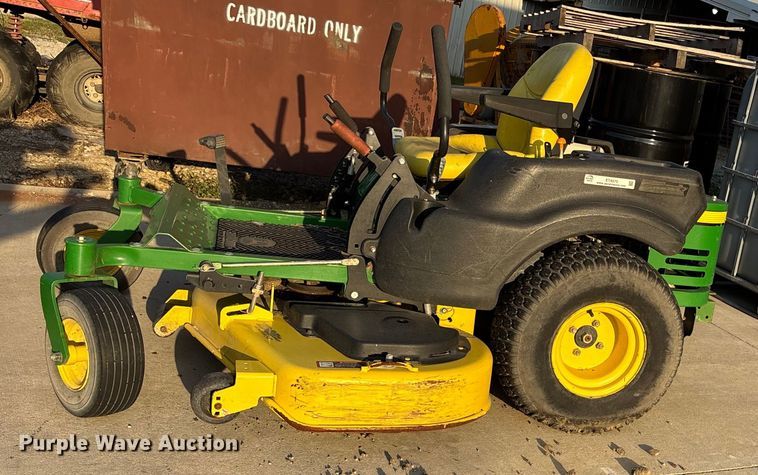 image for item ET4575 2010 John Deere Z445 ZTR lawn mower