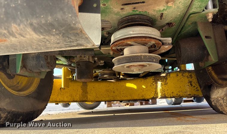 image for item ET4575 2010 John Deere Z445 ZTR lawn mower