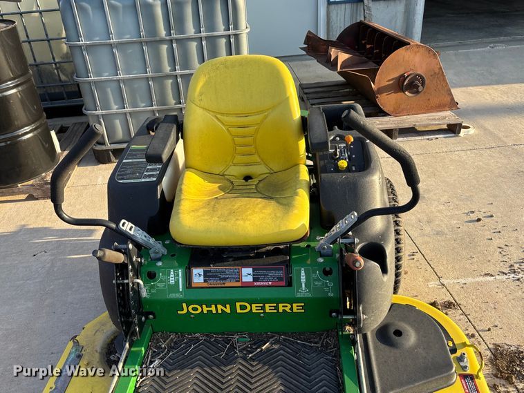image for item ET4575 2010 John Deere Z445 ZTR lawn mower