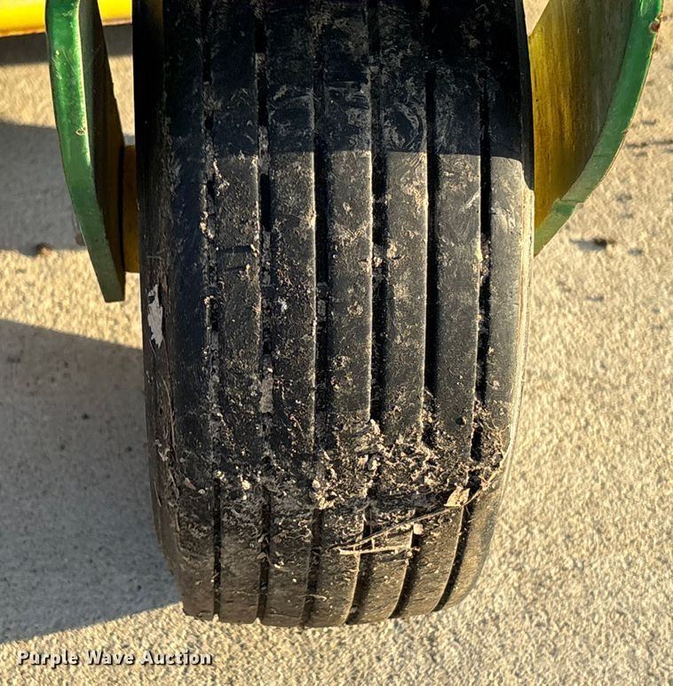 image for item ET4575 2010 John Deere Z445 ZTR lawn mower