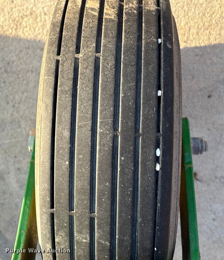 image for item ET4575 2010 John Deere Z445 ZTR lawn mower