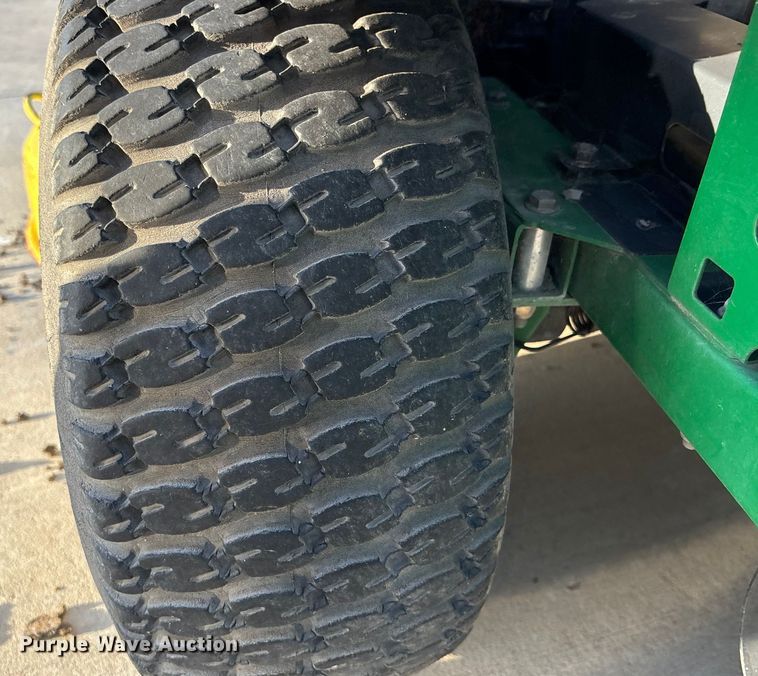 image for item ET4575 2010 John Deere Z445 ZTR lawn mower