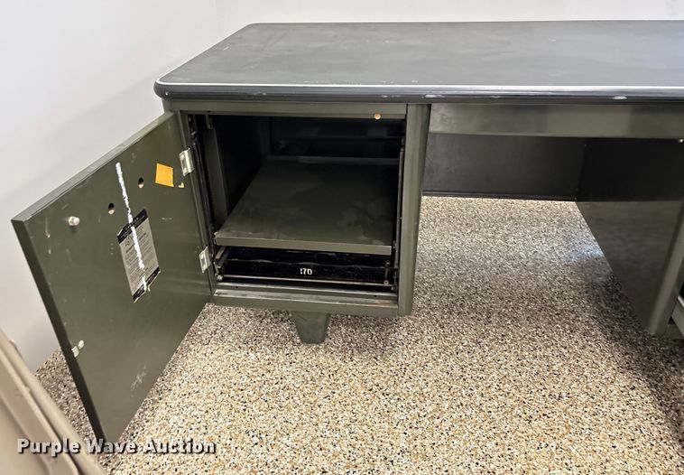 image for item ET4576 Office equipment