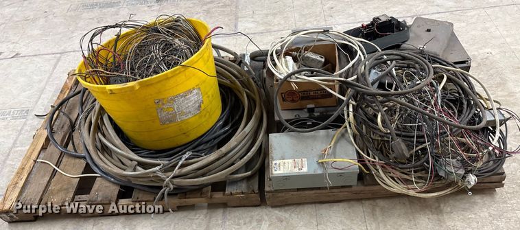 image for item ET4581 (5) electrical boxes