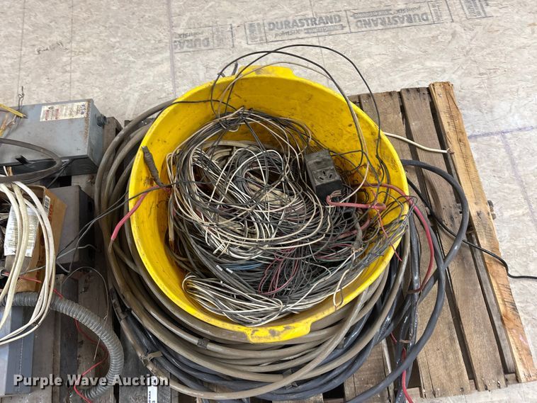 image for item ET4581 (5) electrical boxes