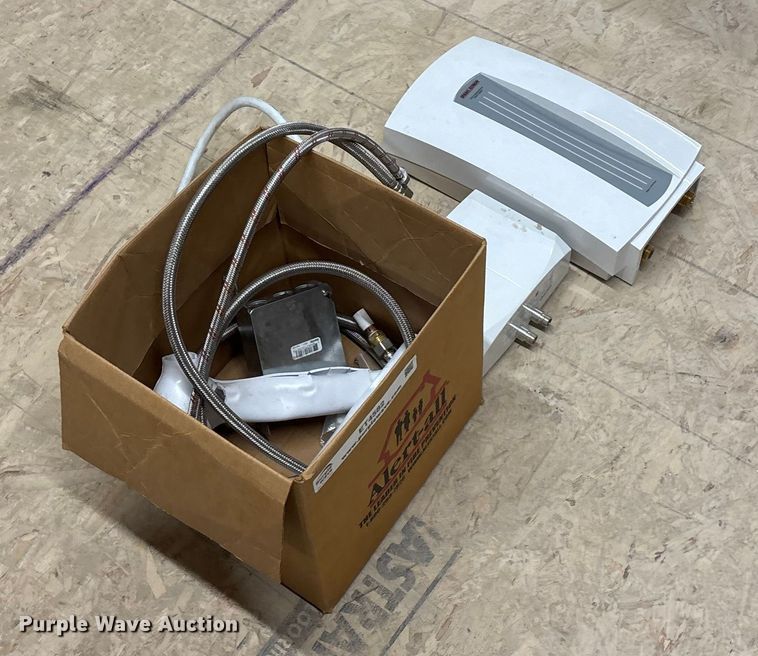 image for item ET4582 (2) On demand water heaters