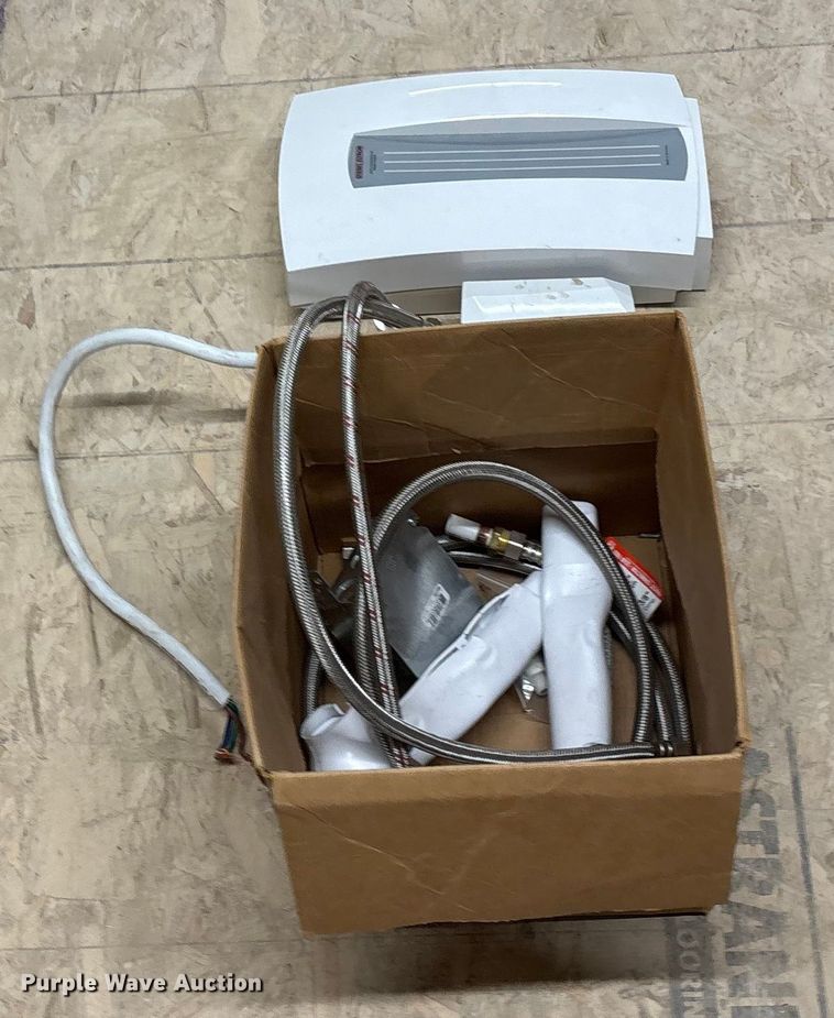 image for item ET4582 (2) On demand water heaters