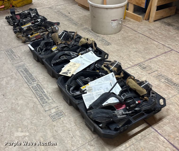 image for item ET4585 Oxygen Respirators emergency equipment