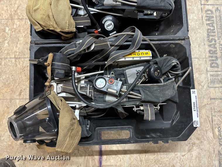 image for item ET4585 Oxygen Respirators emergency equipment