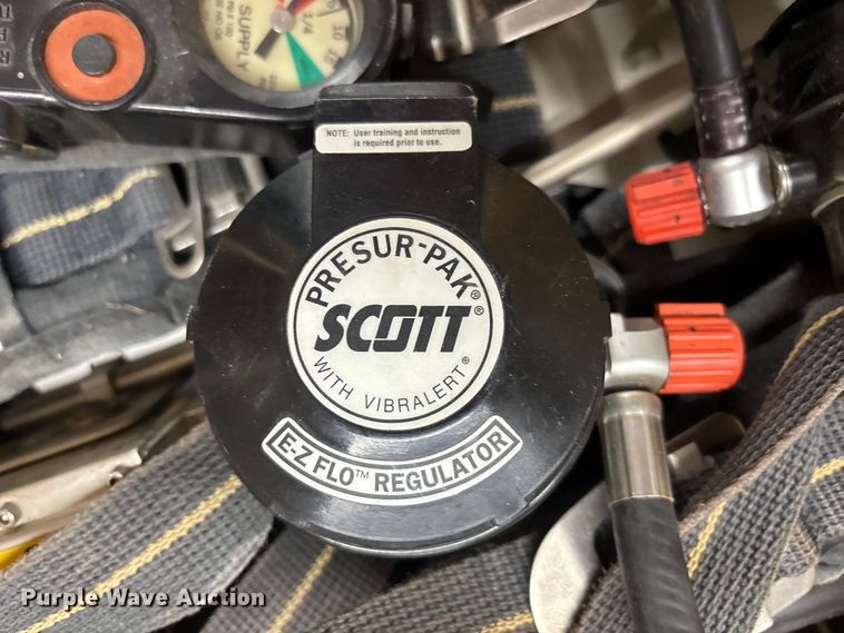 image for item ET4585 Oxygen Respirators emergency equipment