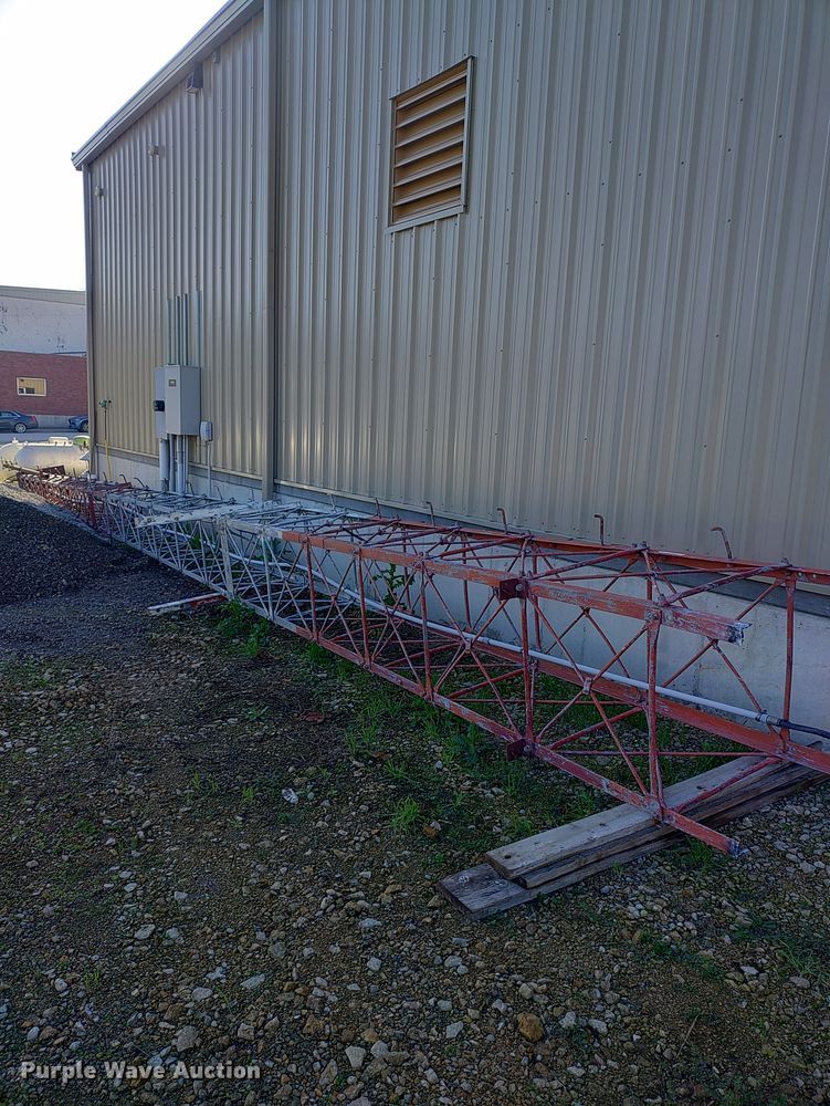 image for item ET4588 Radio tower