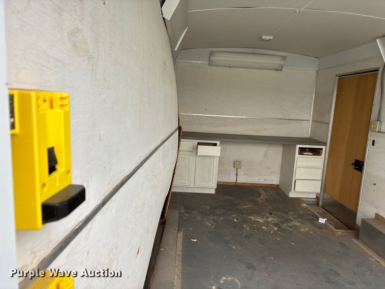 image for item ET4627 2004 Wells Cargo enclosed cargo trailer